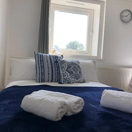Comfy Entire Flat With City View Balcony In Regents Park, Camden, Central Londen Buitenkant foto