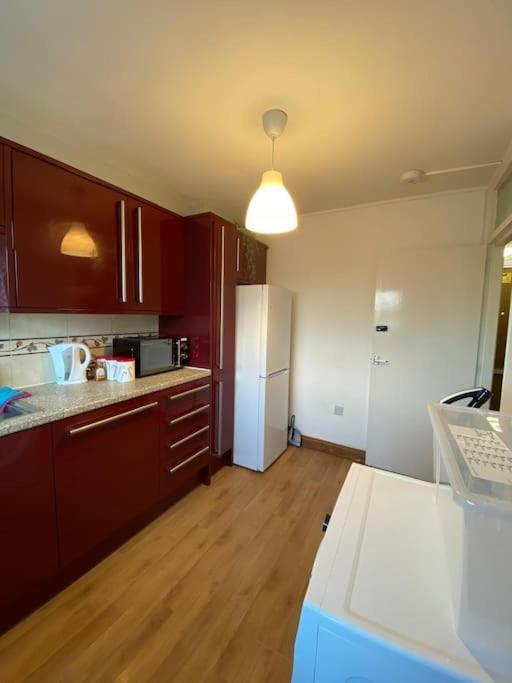 Appartamento Comfy Entire Flat With View Balcony In Regents Park, Camden, *